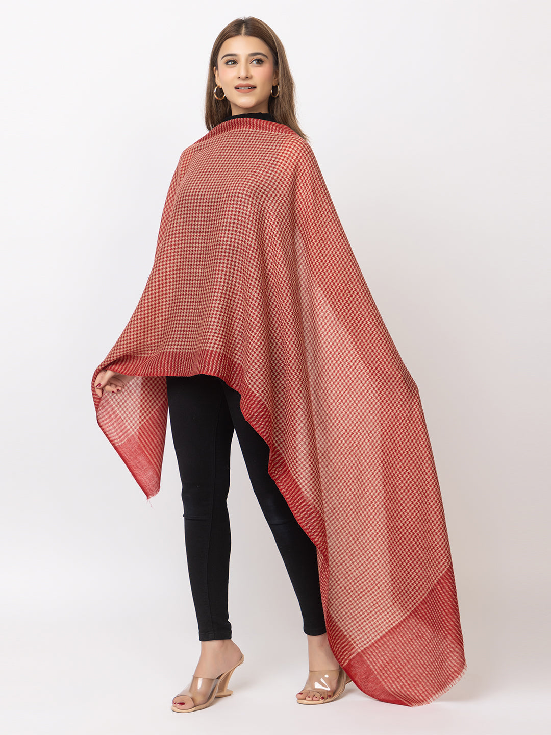 Woman's 100% wool shawl