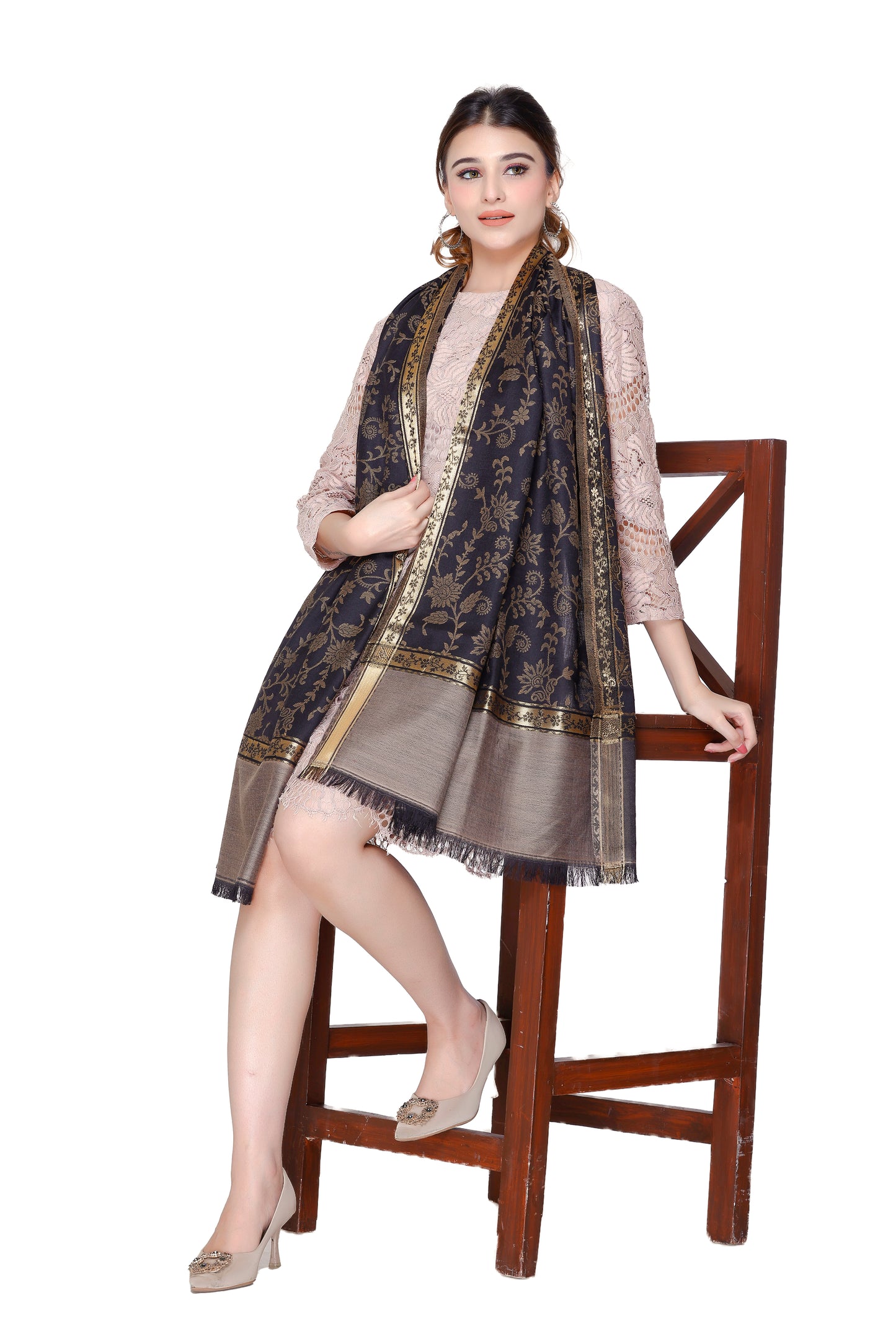 Women's Jacquard shawls