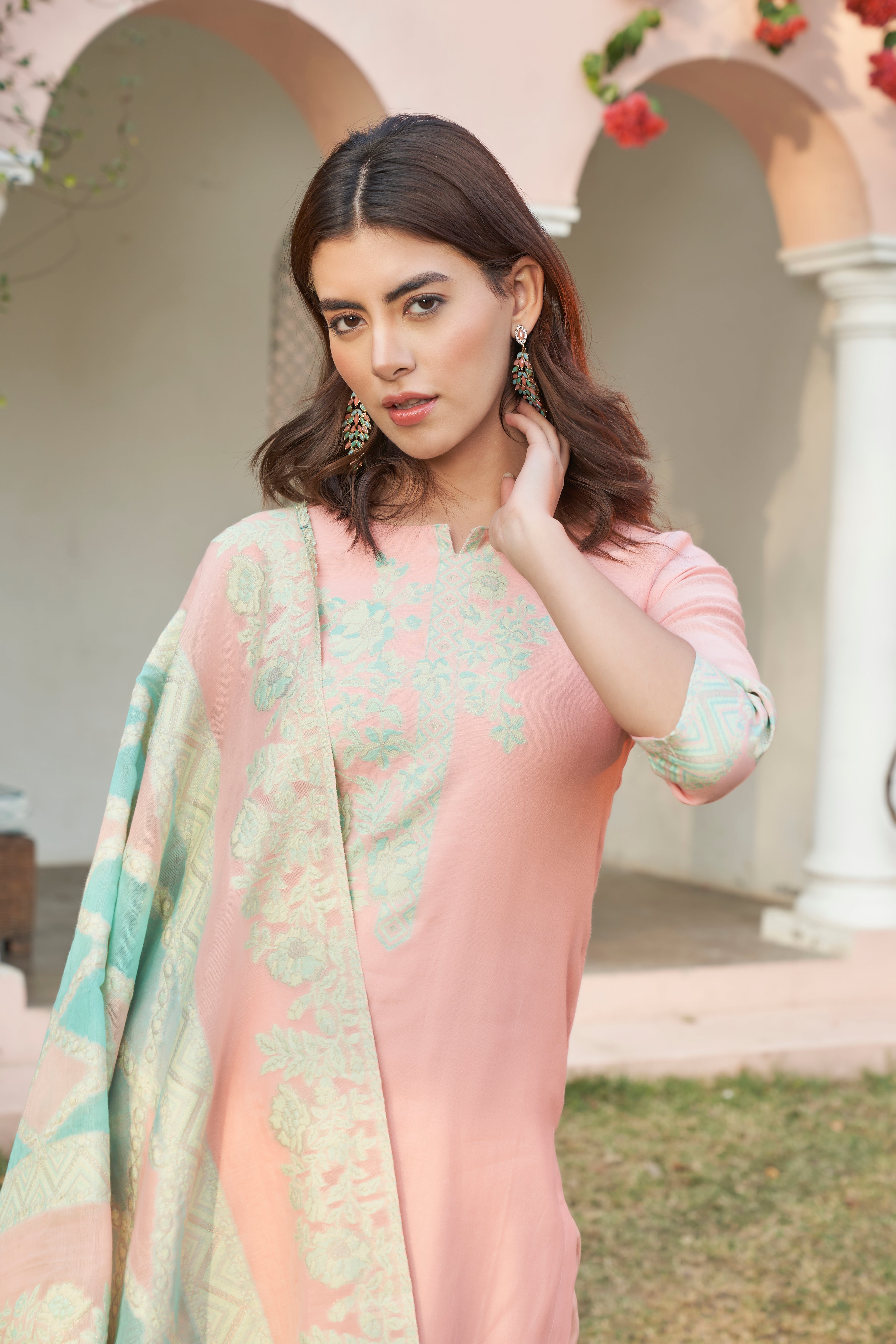 بدلة TOOSH MODA النسائية من قماش الجاكار غير المخيط مع وشاح Chanderi Dupatta