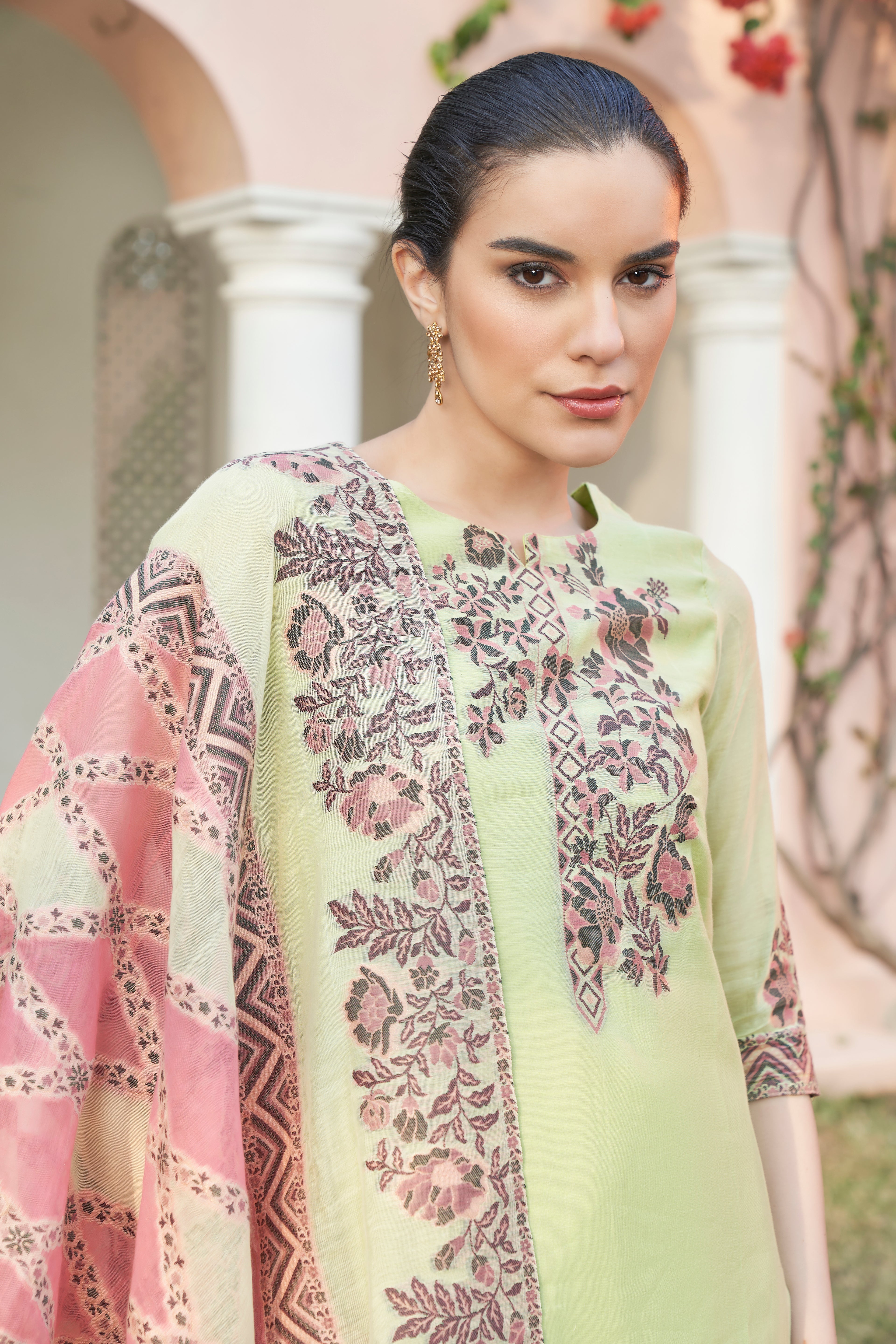 بدلة TOOSH MODA النسائية من قماش الجاكار غير المخيط مع وشاح Chanderi Dupatta
