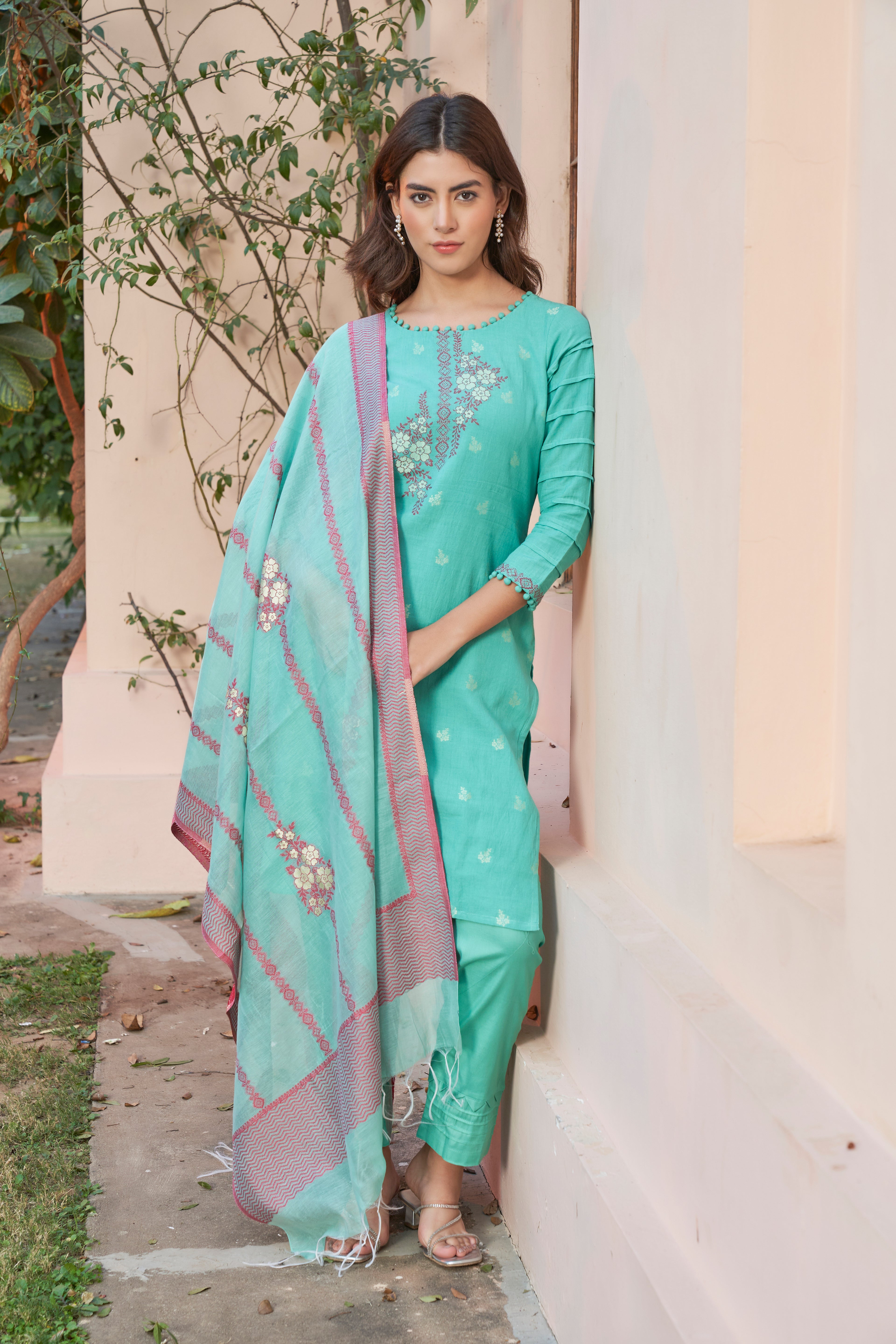 بدلة TOOSH MODA النسائية من قماش الجاكار غير المخيط مع وشاح Chanderi Dupatta