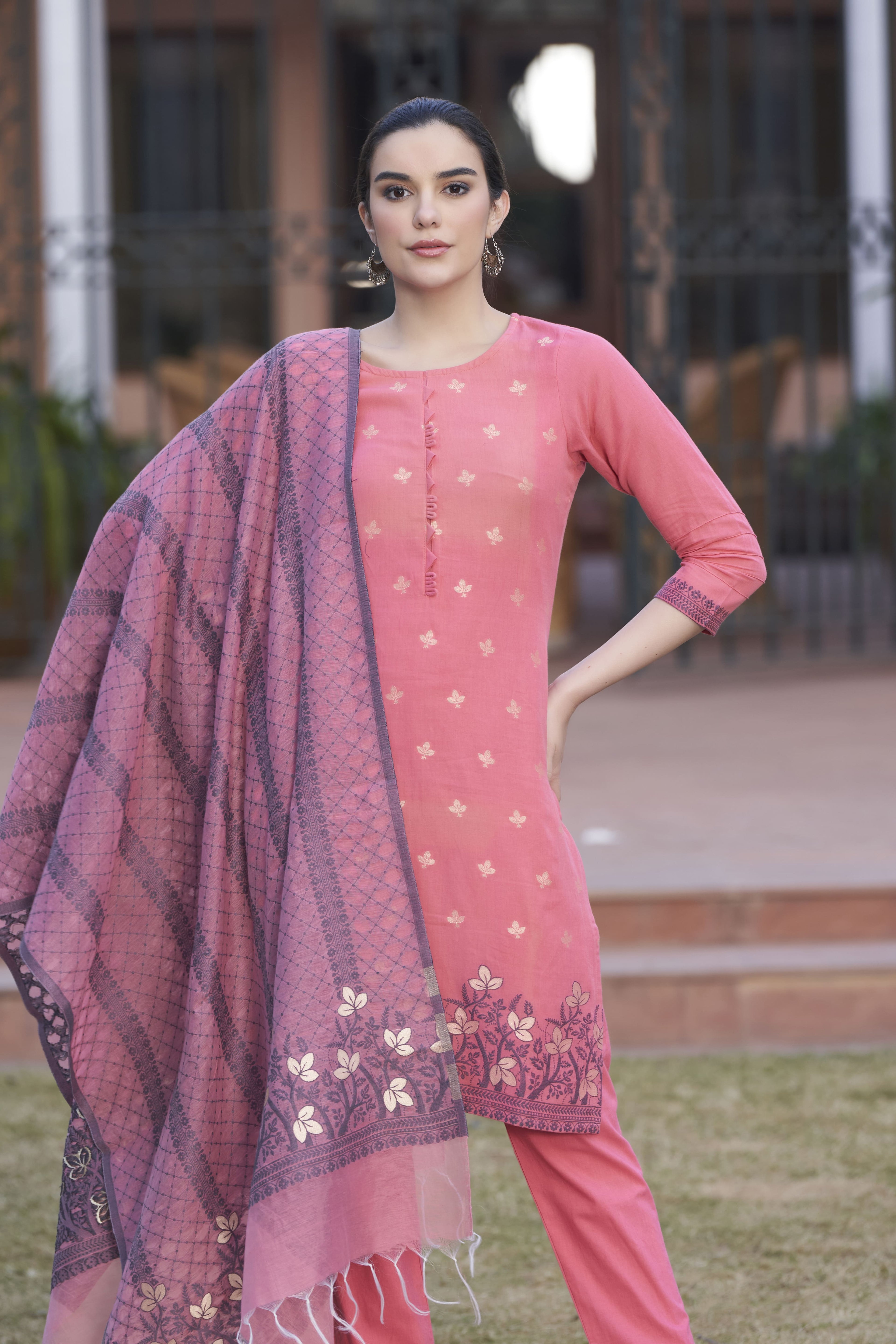 بدلة TOOSH MODA النسائية من قماش الجاكار غير المخيط مع وشاح Chanderi Dupatta
