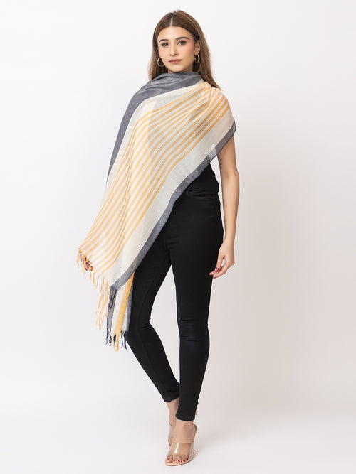 Woman's linen cotton shawl