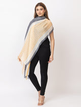Woman's linen cotton shawl - Thumbnail 3