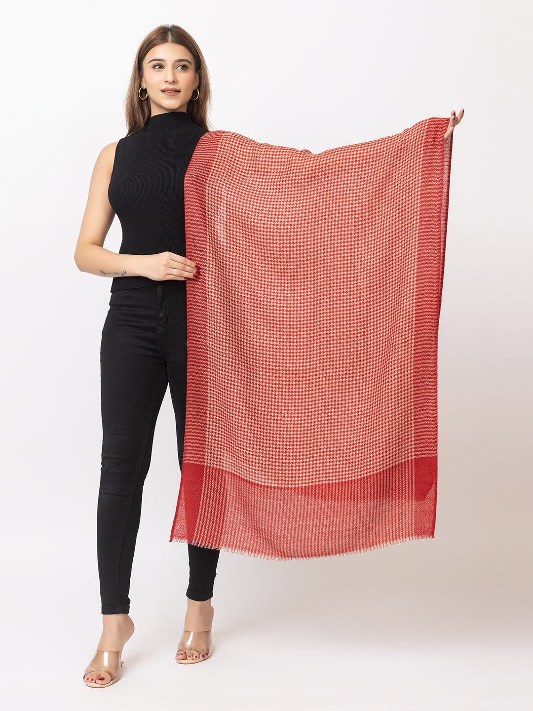 Woman's 100% wool shawl