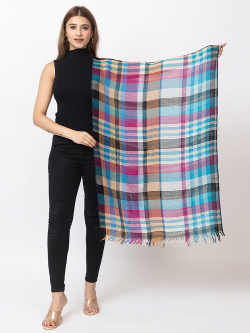 Woman's 100% wool shawl