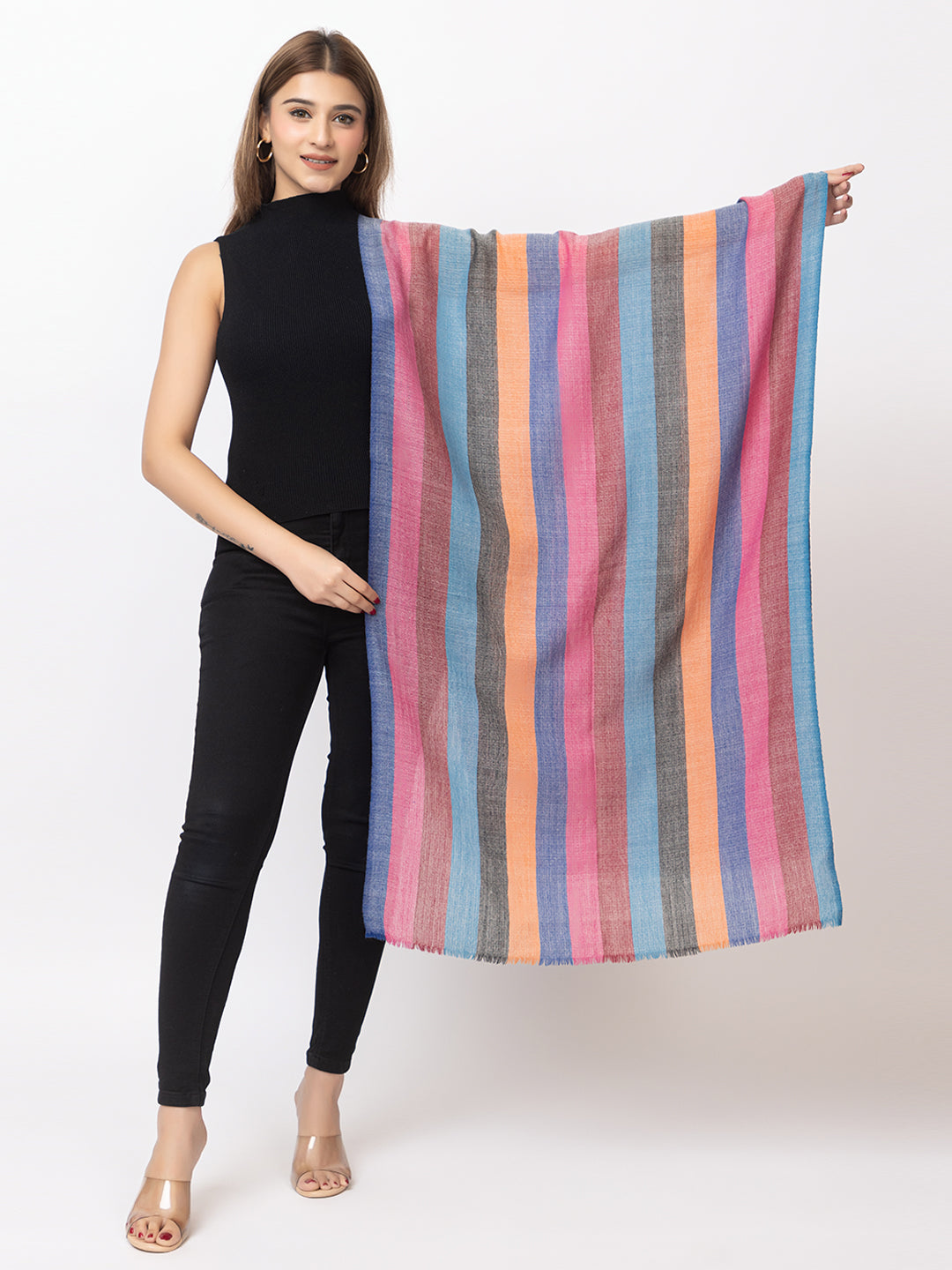 Woman's 100% wool shawl