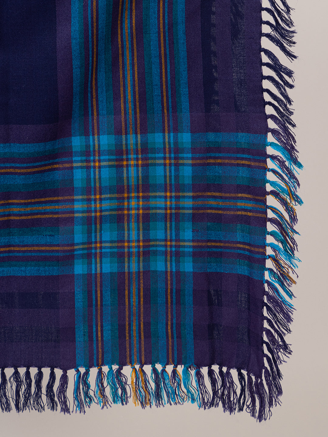 Woman's 100% wool acrylic shawl