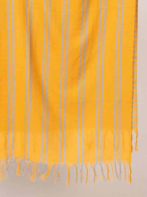 Woman's 100% cotton blend shawl