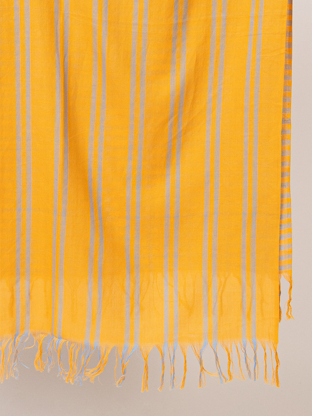 Woman's 100% cotton blend shawl - Image 4