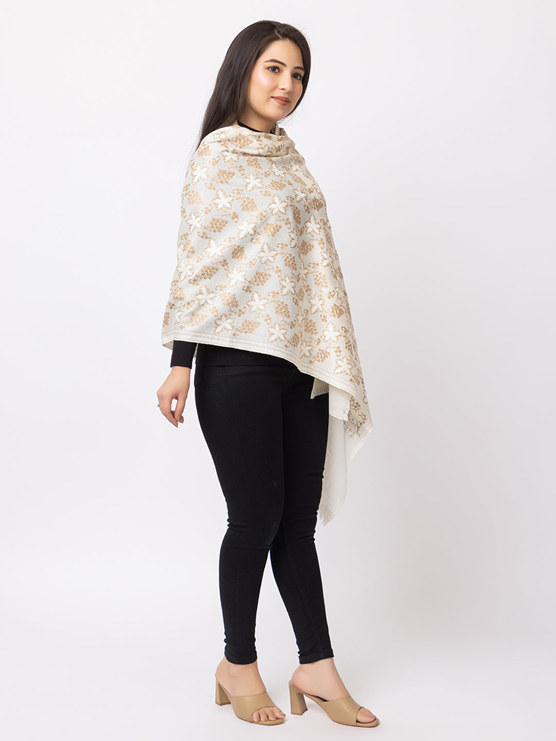 Stylish Embroidery stole for ladies