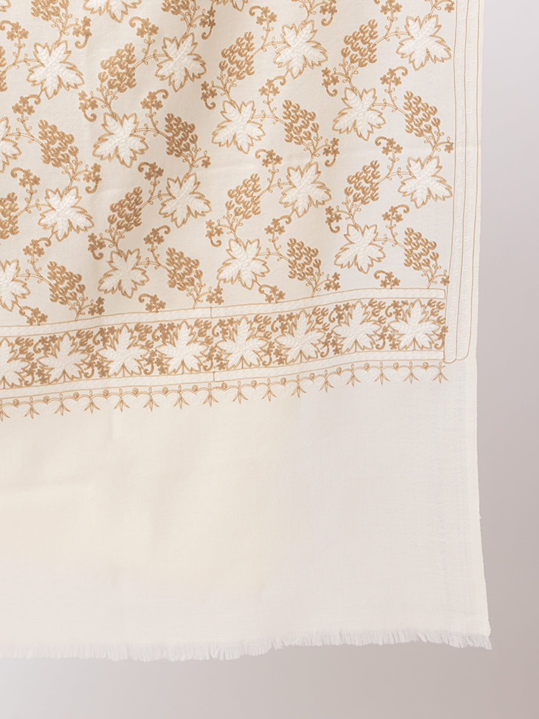 Stylish Embroidery stole for ladies - Image 4