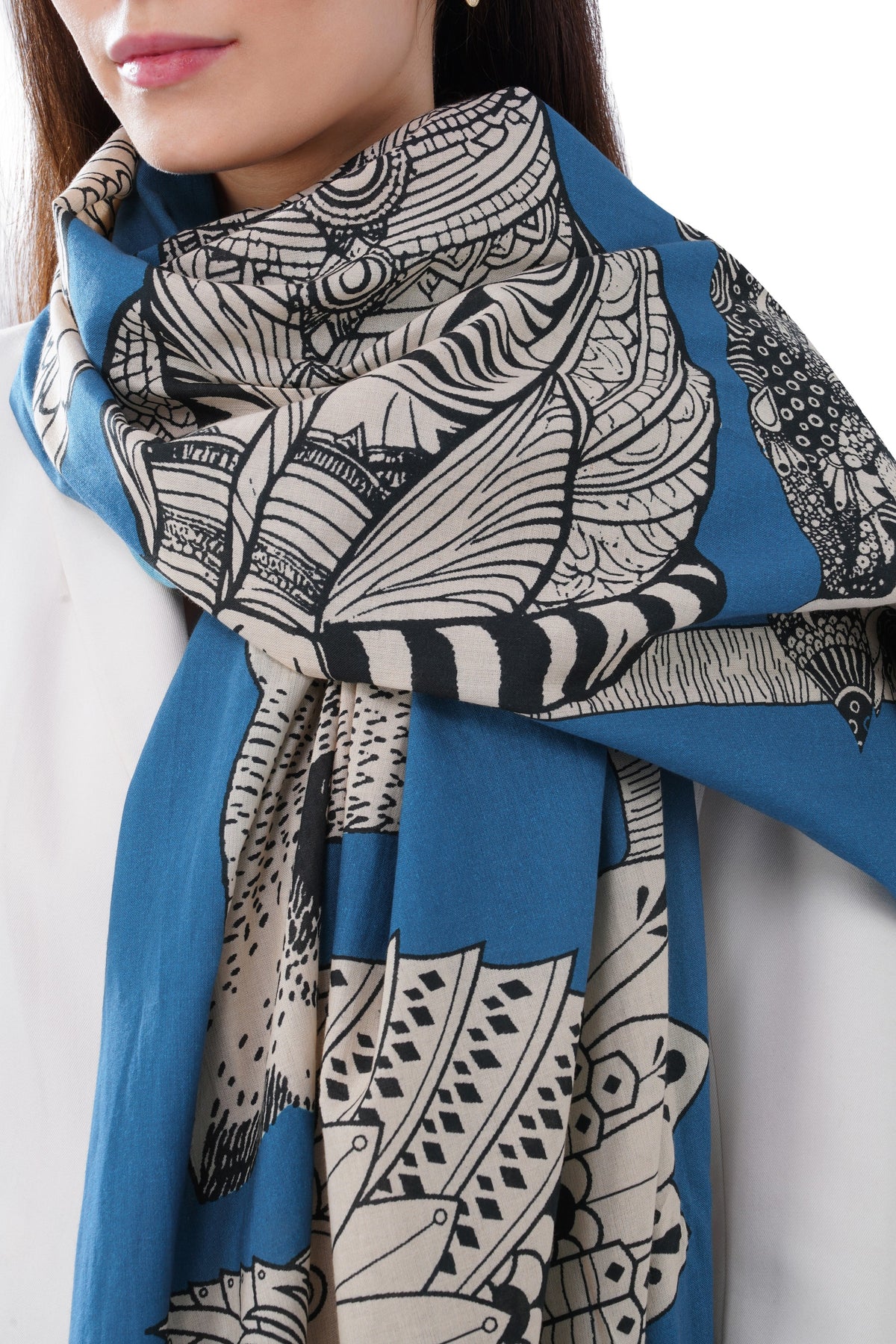 Women's Blue Elegant Pure Cotton Fashion Shawl - Image 3
