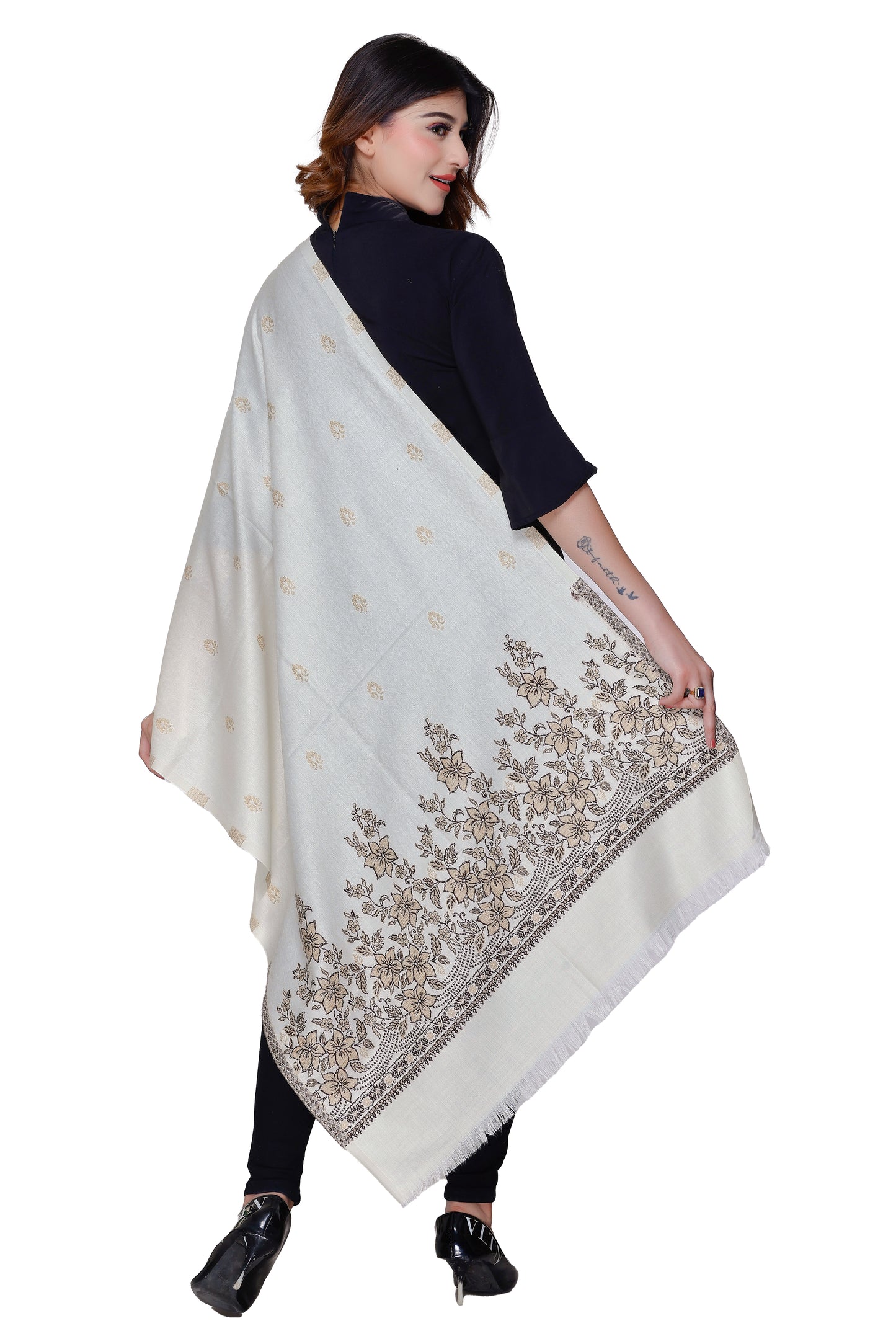 Women's Jacquard shawls