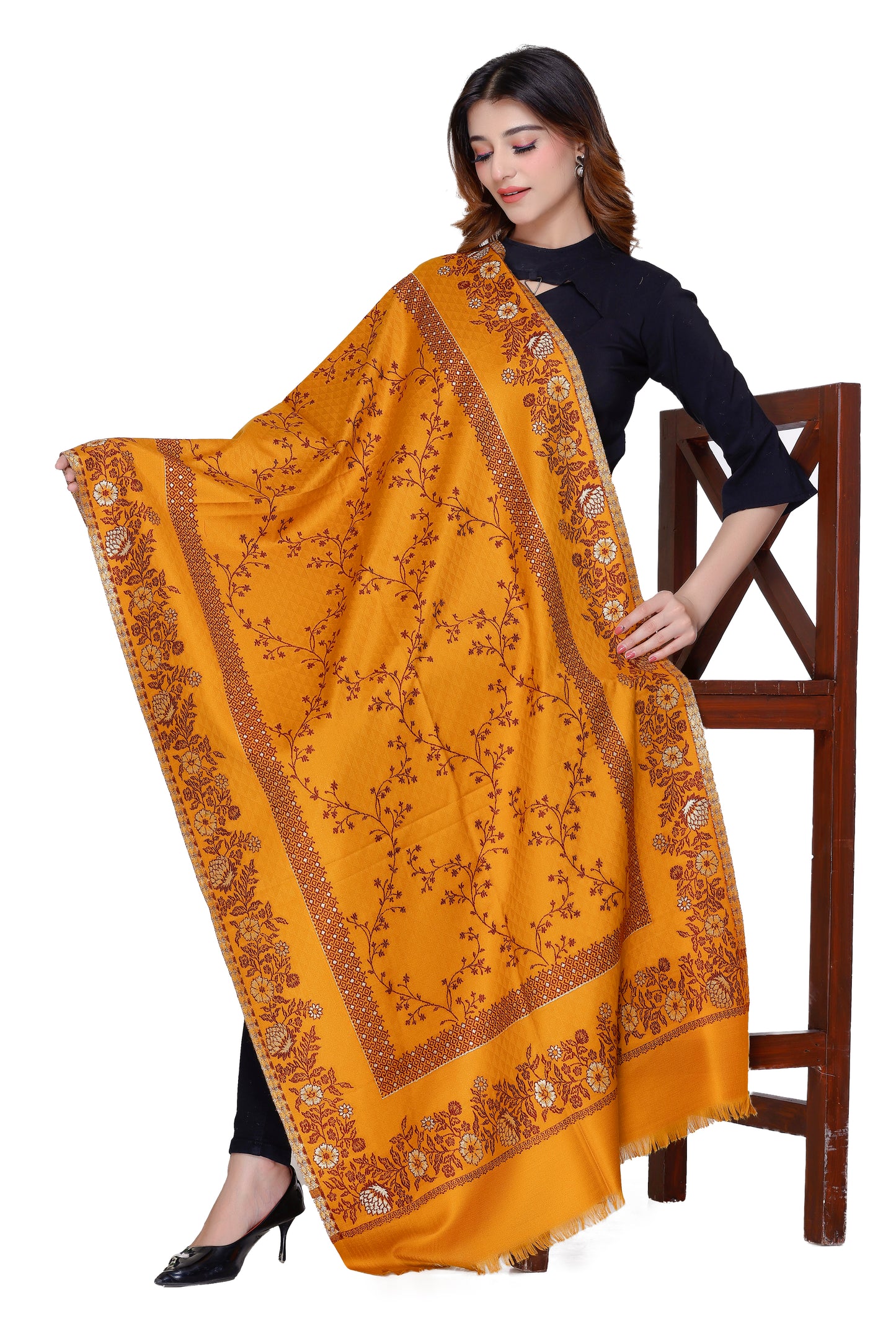 Women's Jacquard shawls