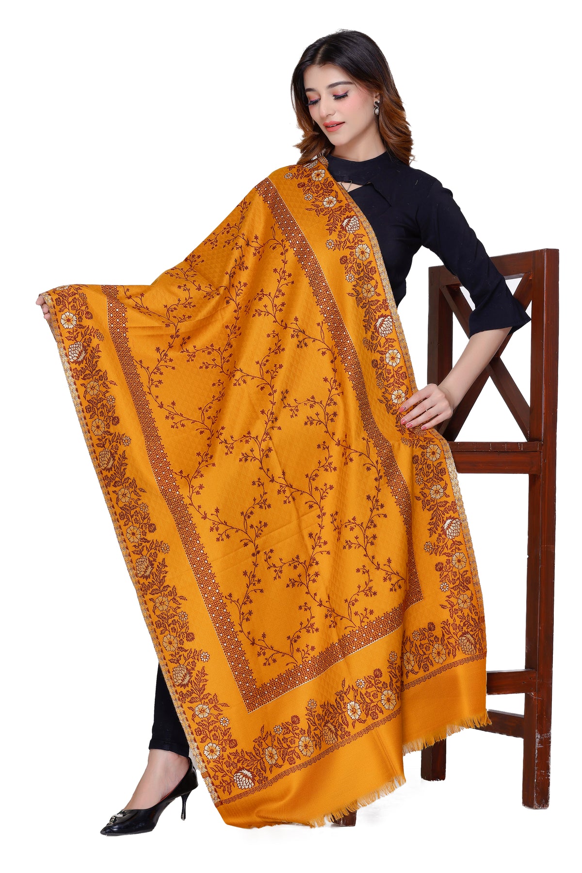Women's Jacquard shawls - Image 1