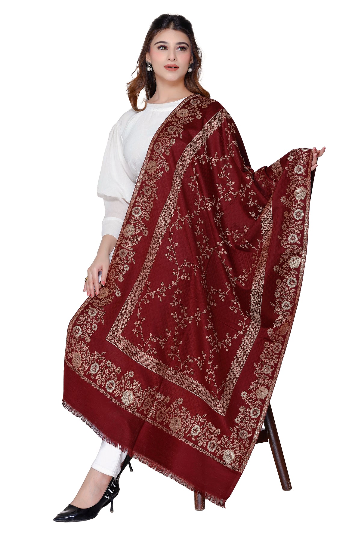 Women's Jacquard shawls - Image 1
