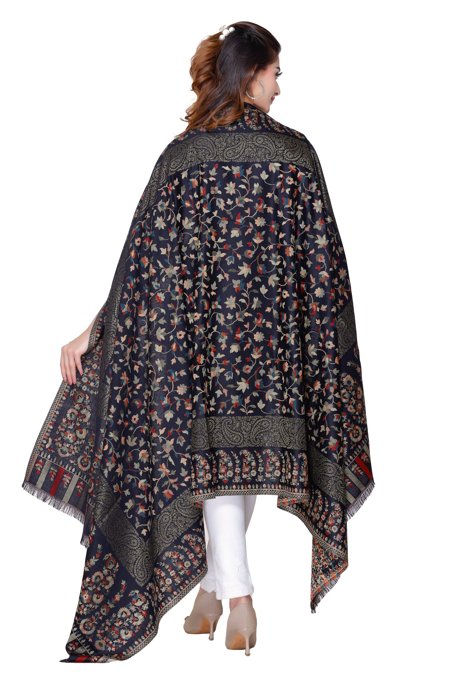 Women's Jacquard shawls