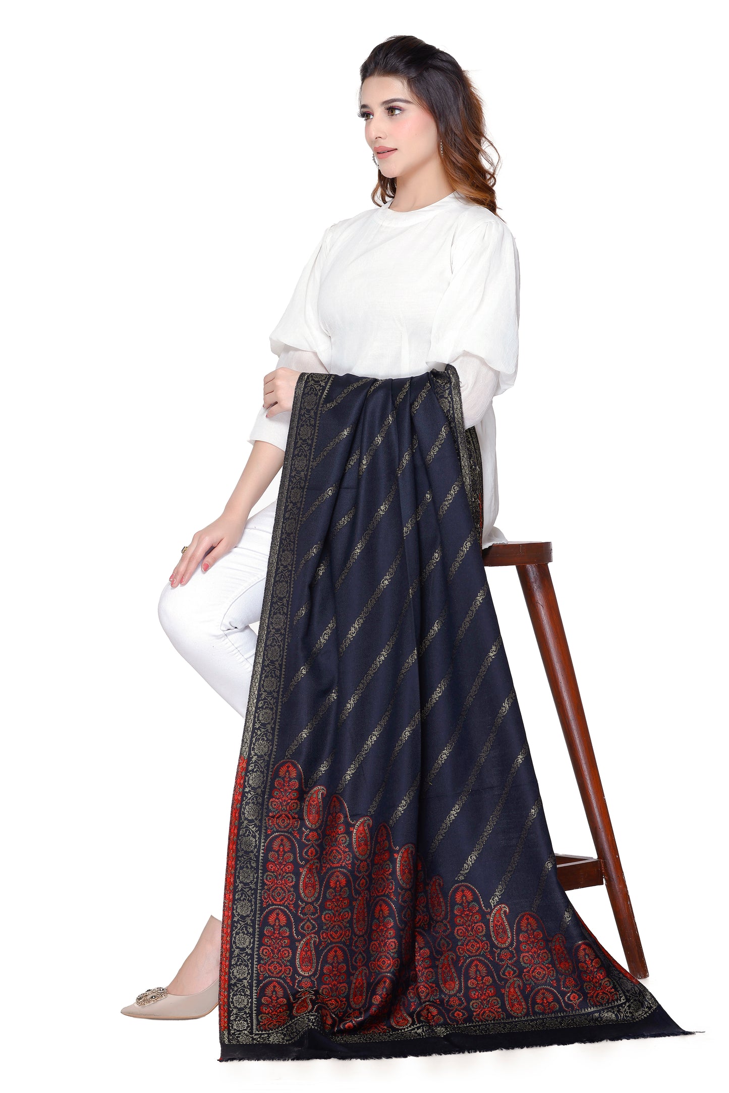 Women's Jacquard shawls
