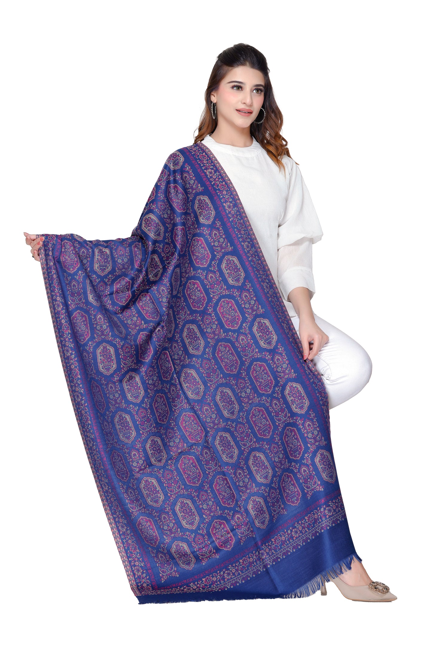 Women's Jacquard shawls