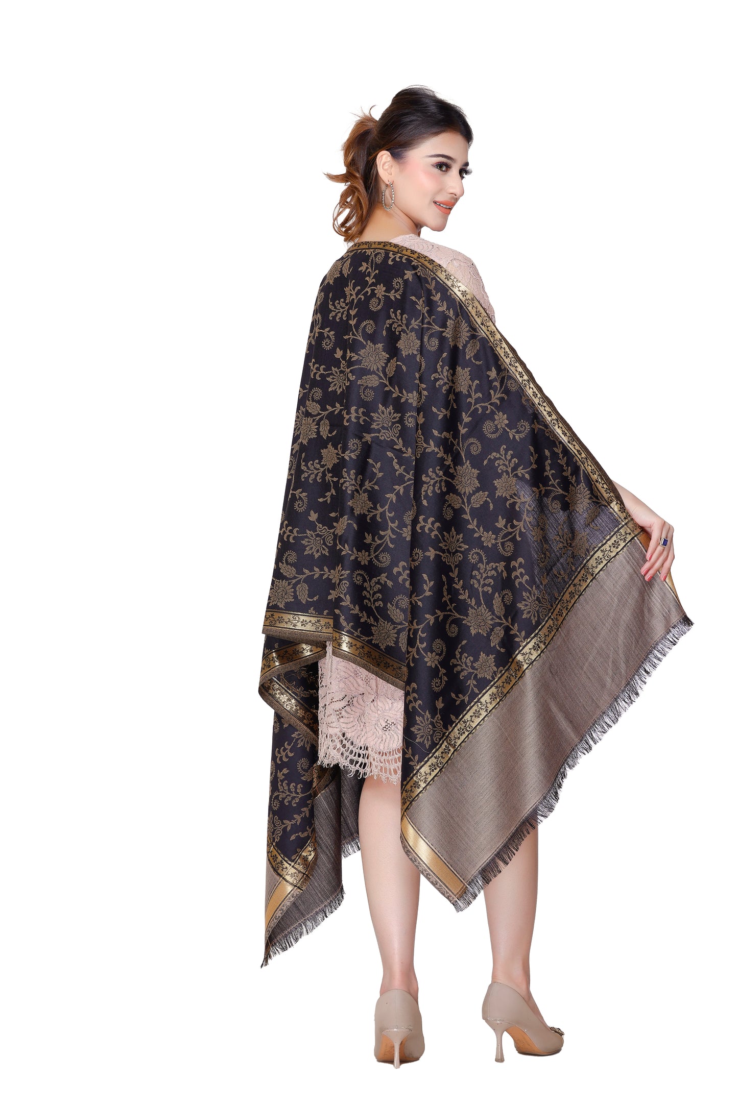 Women's Jacquard shawls
