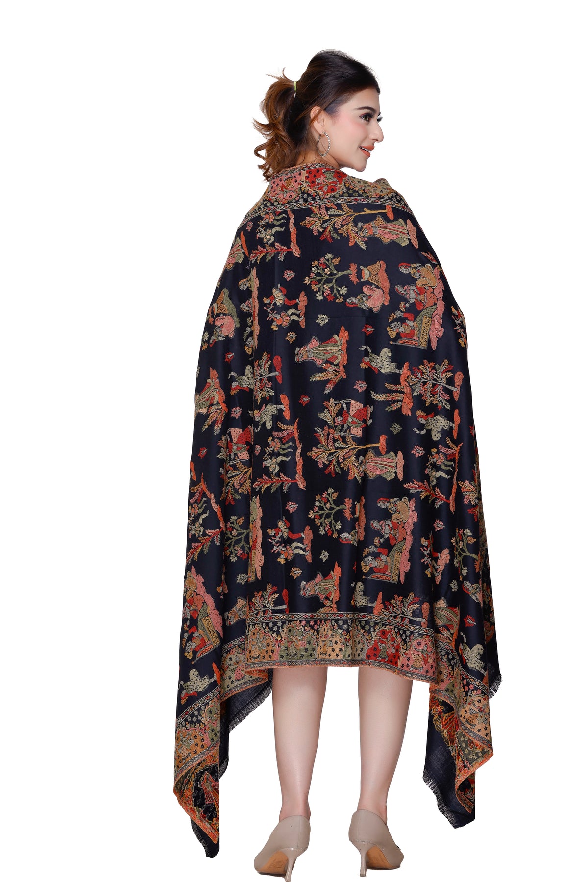 Women's Jacquard shawls - Image 4