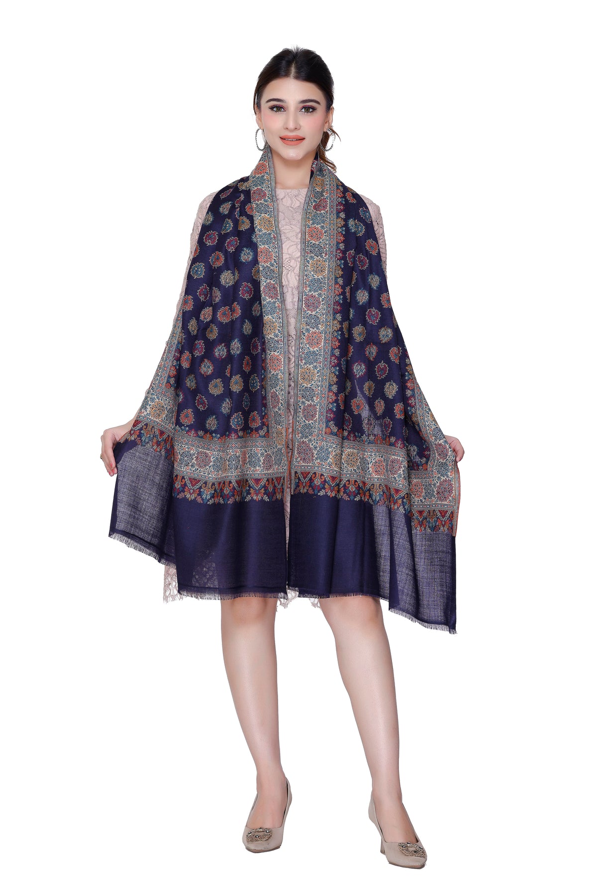 Women's Jacquard shawls - Image 4