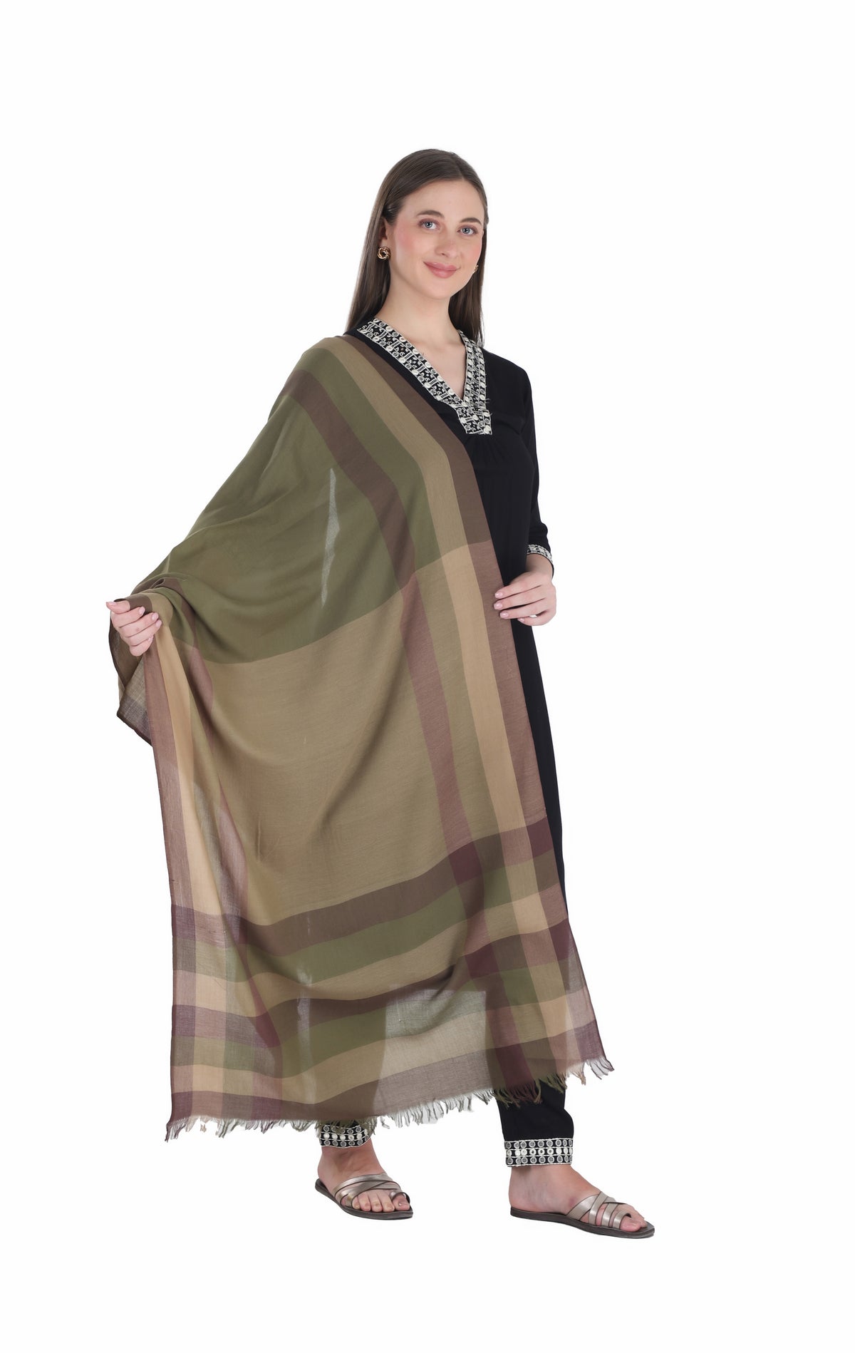 Embellished Beautiful Shawls - Image 4