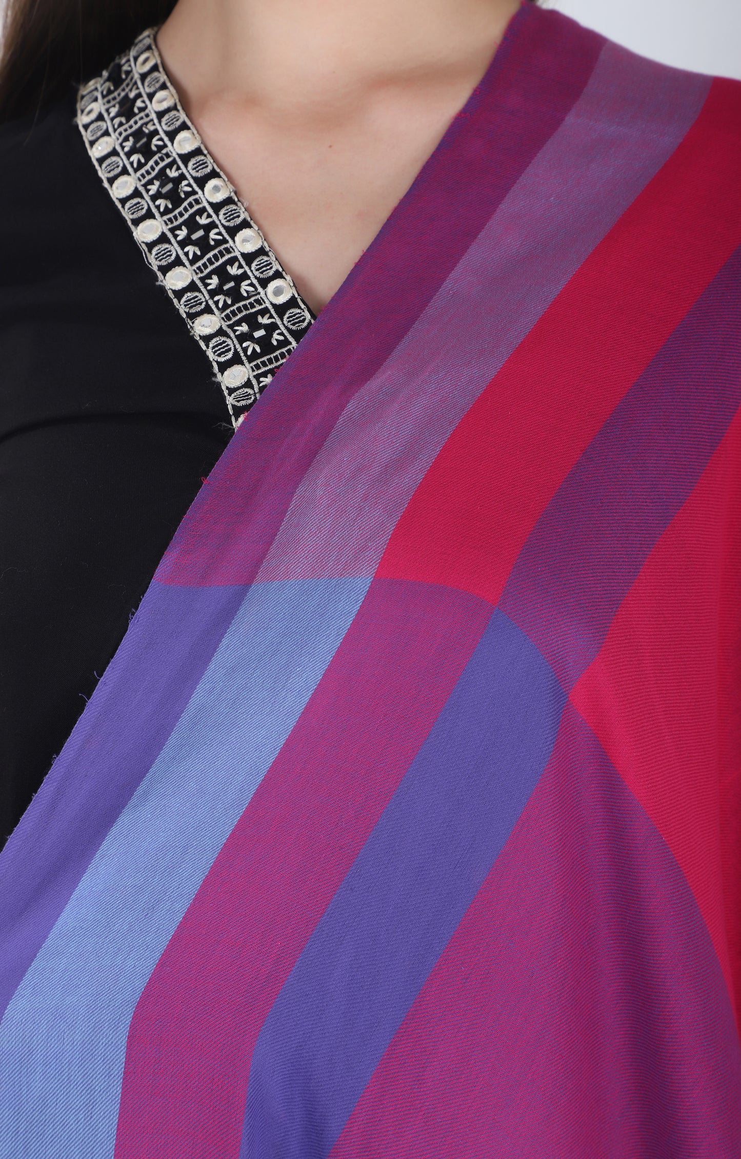 شالات نسائية شتوية عرقية جميلة مزخرفة من توش مودا (بنفسجي 60*180)