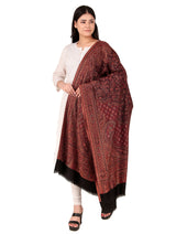 Embellished Beautiful Shawls - Thumbnail 2