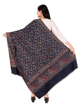 Women's Beautiful jacquard Shawls - Thumbnail 1
