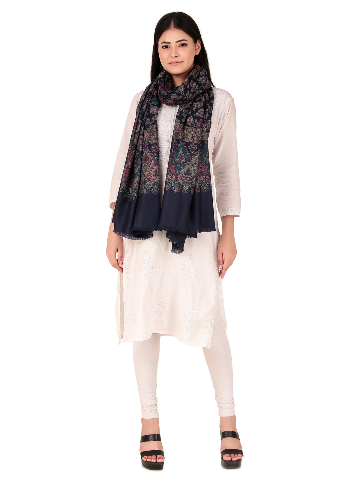 Women's Beautiful jacquard Shawls - Image 6