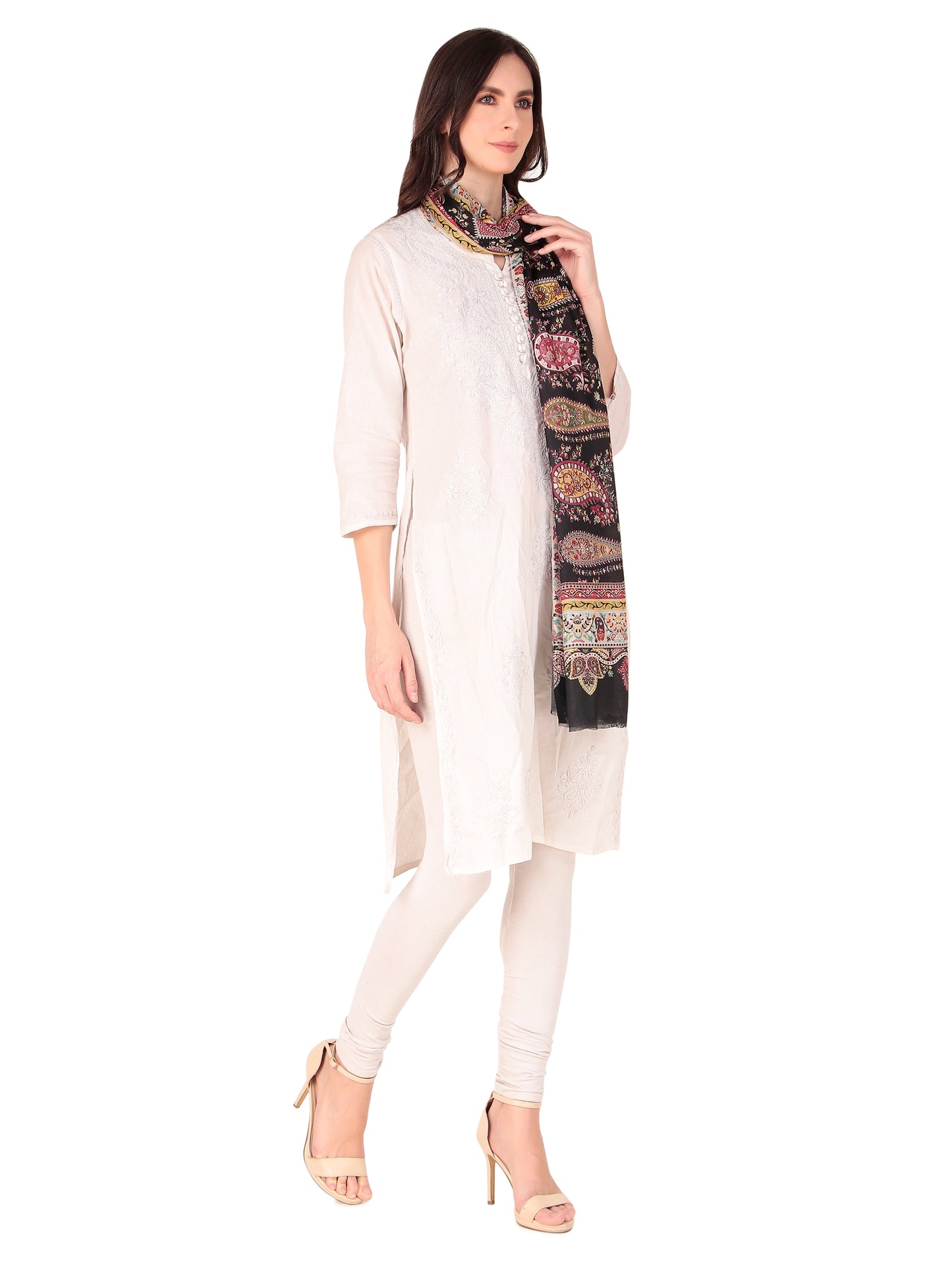 شالات نسائية من Toosh Moda ملابس شتوية عرقية جميلة ومزخرفة بطباعة رقمية (أسود 70*200)