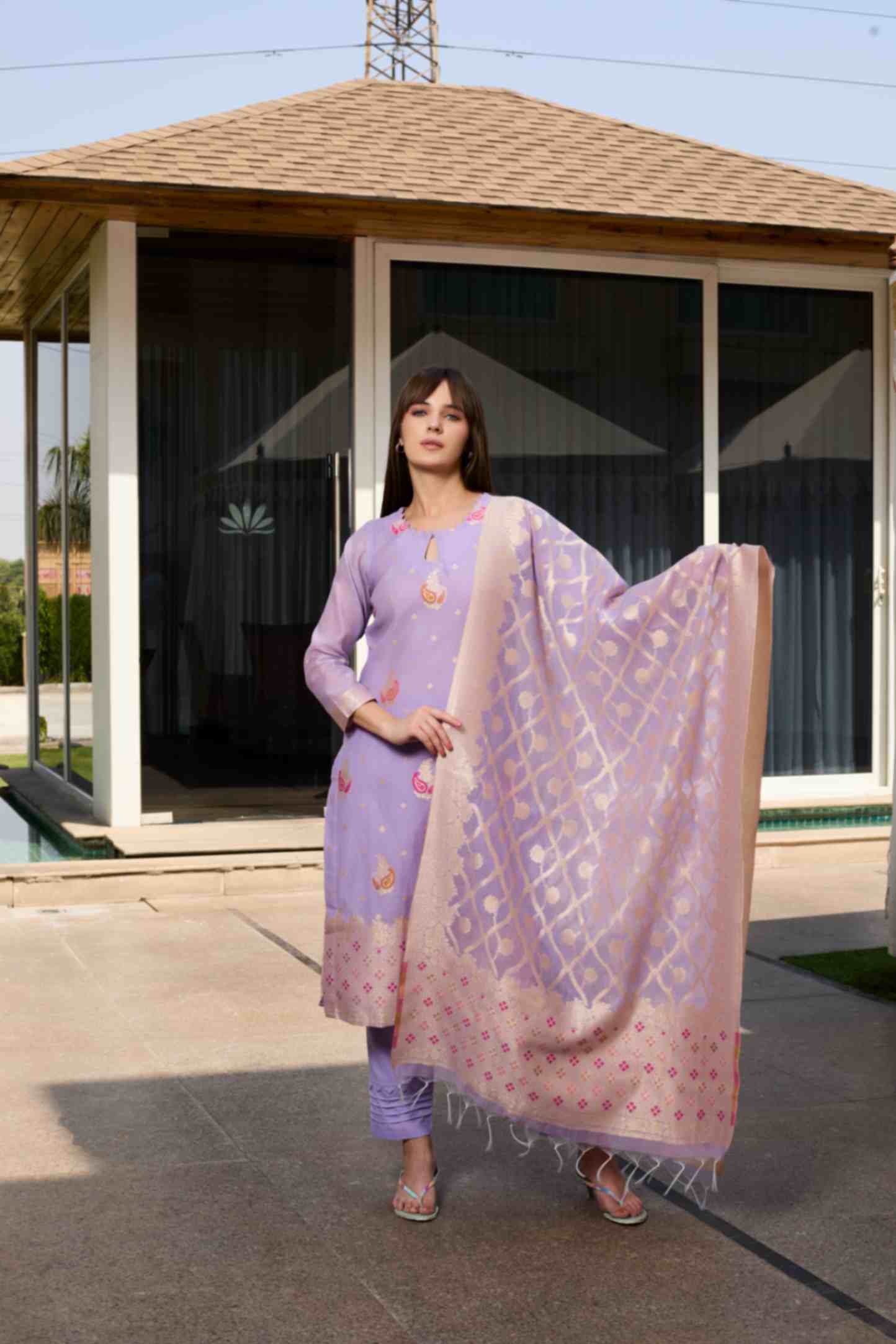 Unstitch Jacquard Suits With Chanderi Dupatta