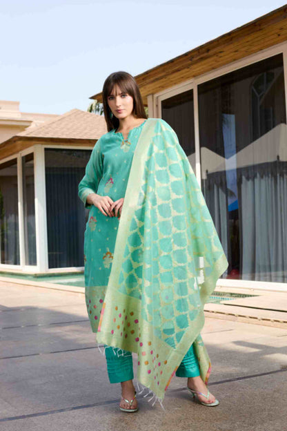 Unstitch Jacquard Suits With Chanderi Dupatta