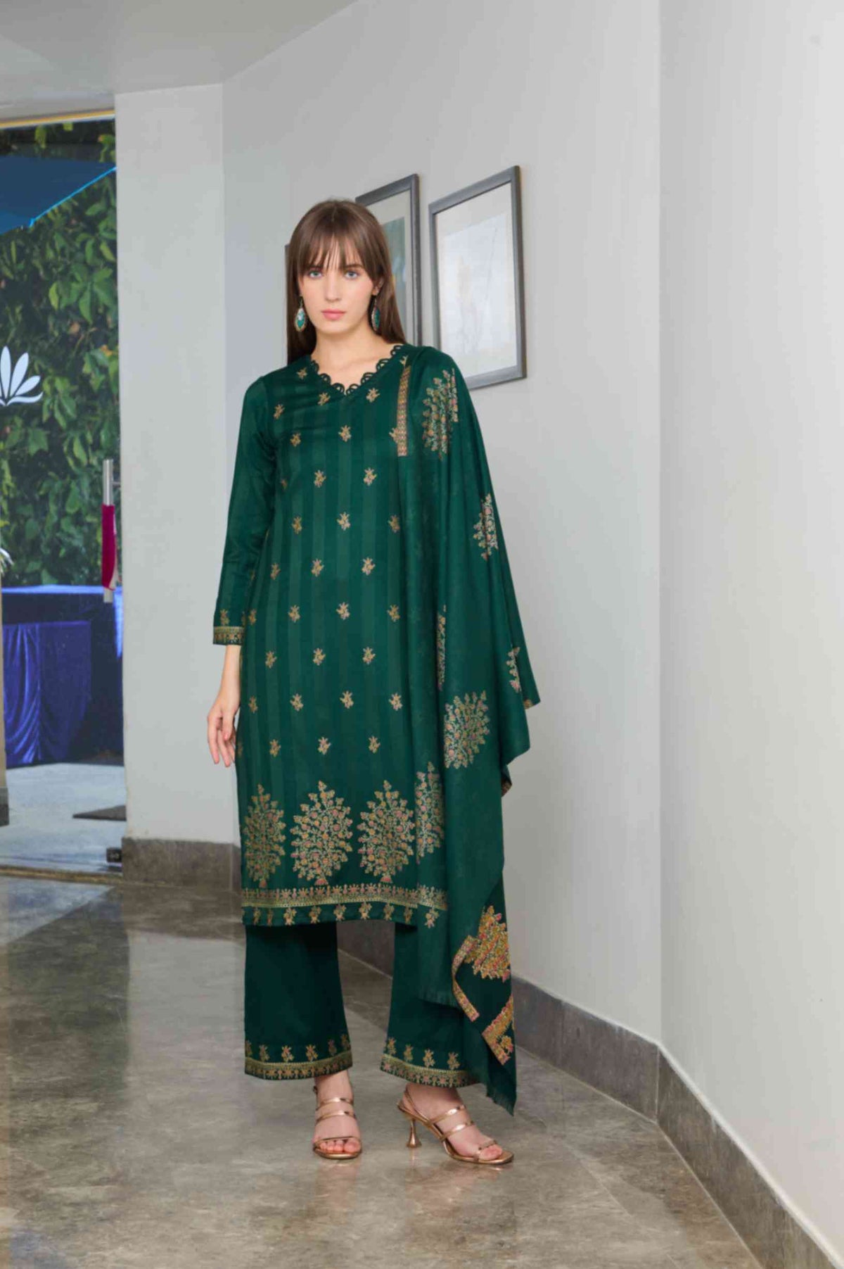 Women's Unstitch Jacquard Winter Wear Suit With Acrowool Stole - Image 2