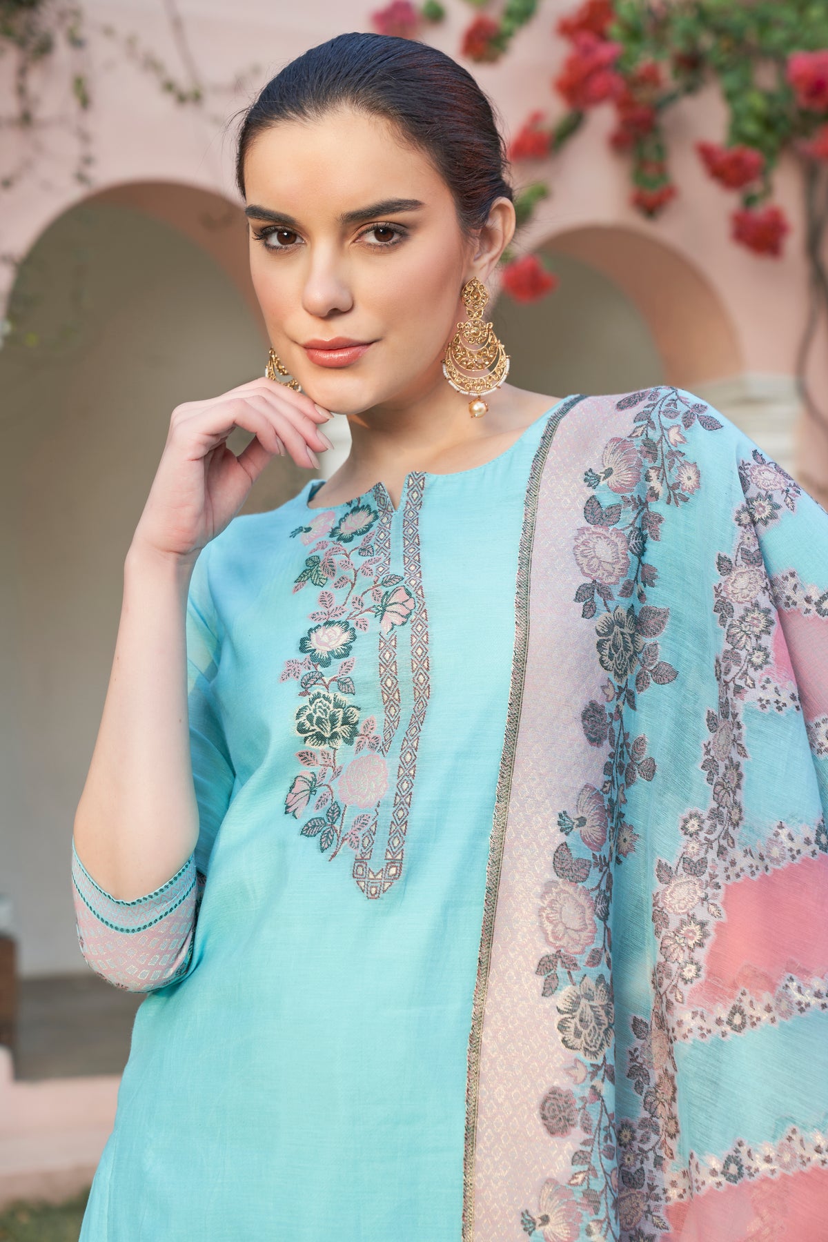 بدلة TOOSH MODA النسائية من قماش الجاكار غير المخيط مع وشاح Chanderi Dupatta  - Image 2